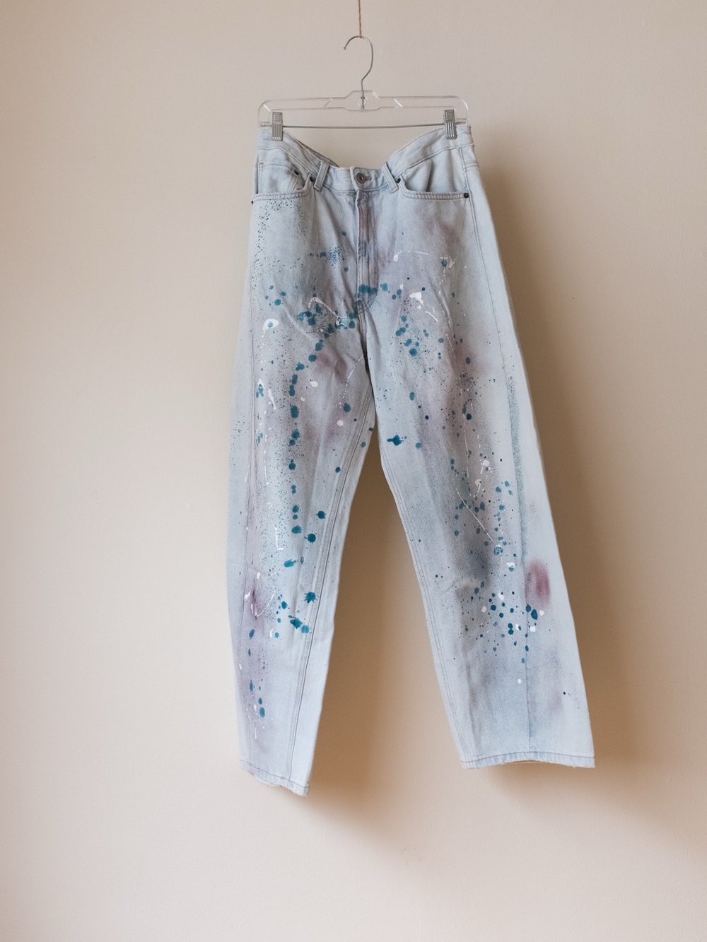 Zara Light Wash Paint-Splatter Boyfriend Jeans - Blue & White